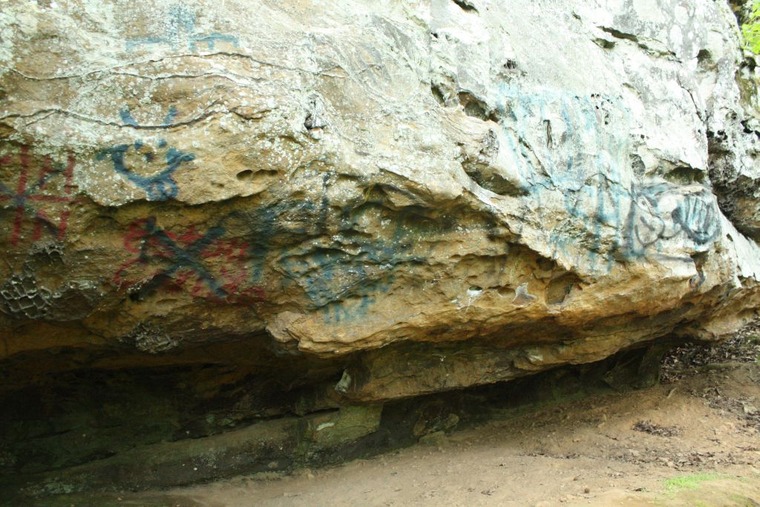 Sandy Cave