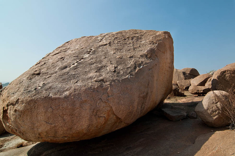 Egg Boulders