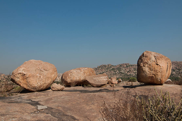 Egg Boulders